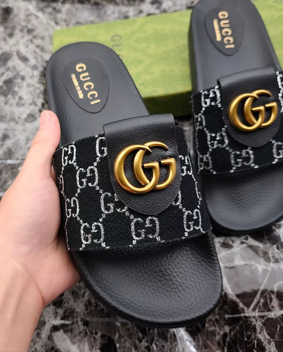 gucci chaussons pour homme s_12a2bb22